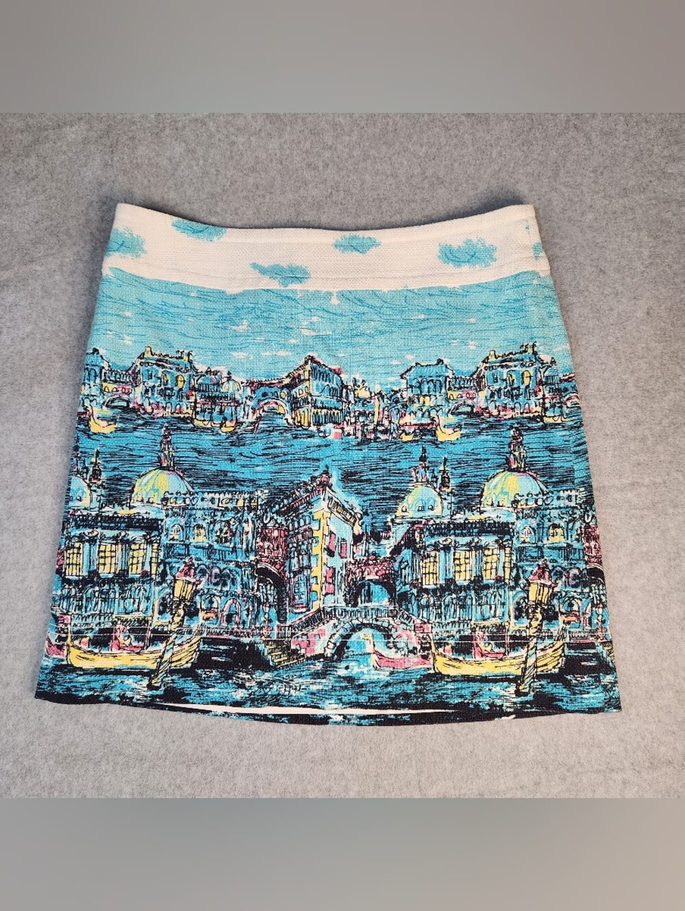 Talbots Venice, Italy Printed Pencil Skirt Size 8P